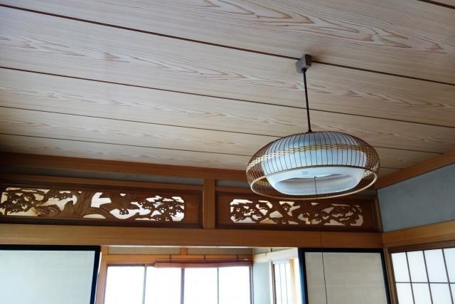 和室の天井は貼り方や材料選びがポイント！印象を左右する天井の種類と